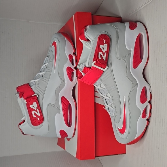 nike air griffey max 1 cincinnati reds
